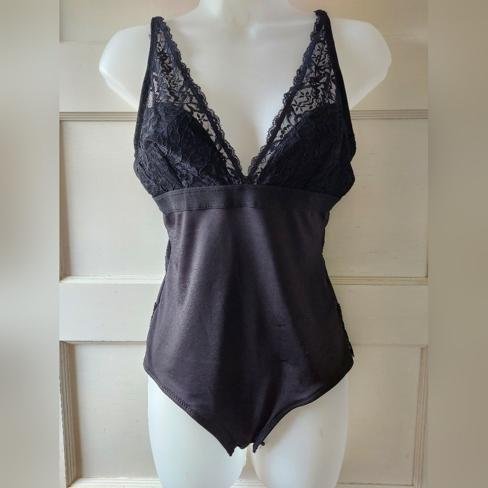 Nicole Miller Lace Trimmed Bodysuit